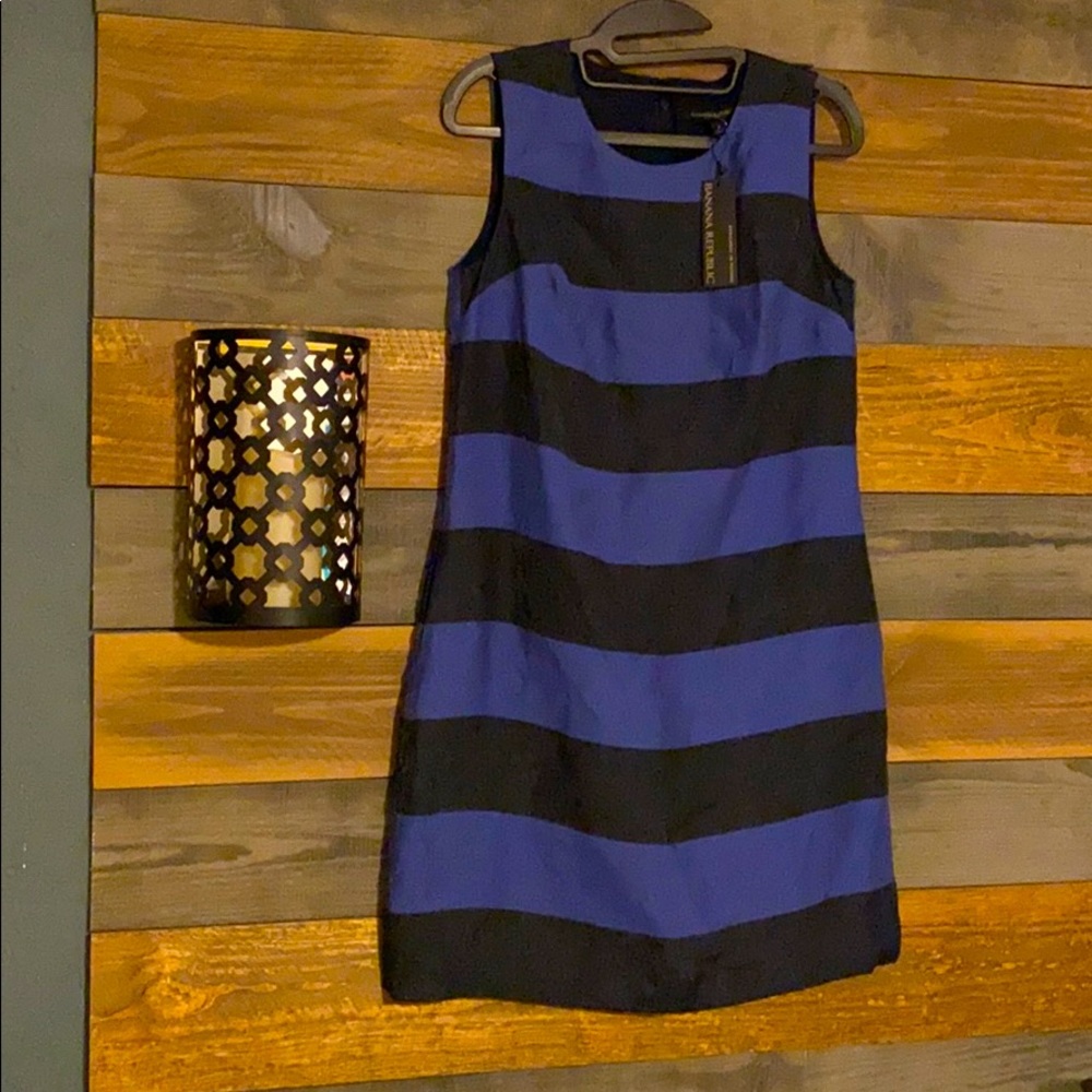 NWT Banana Republic 4 striped dress